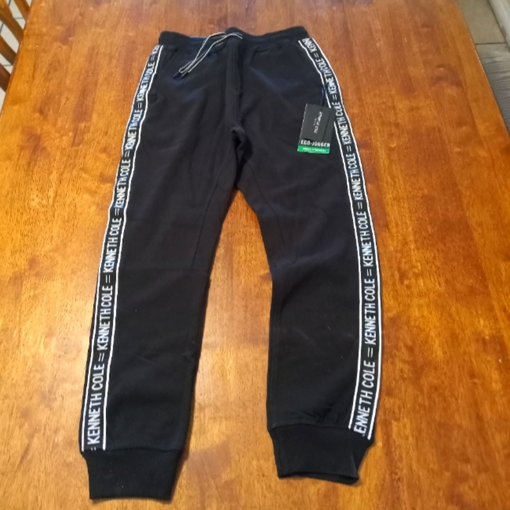 Calvin Klein size XL boys joggers black